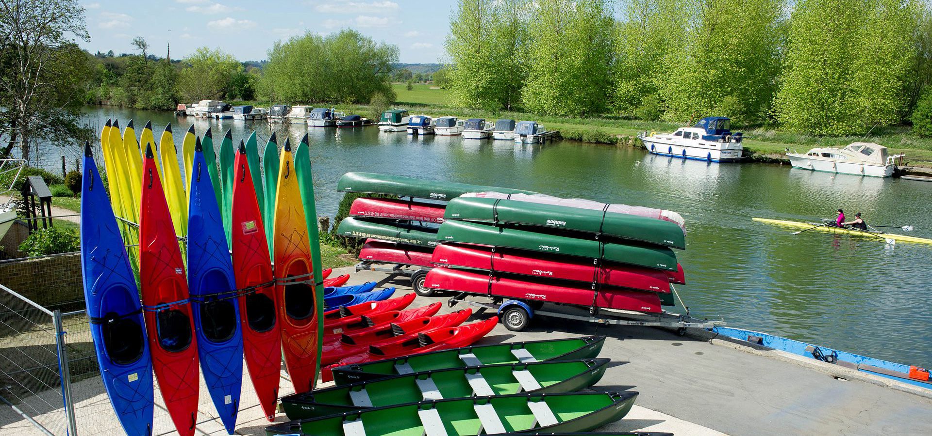 Thames Canoe, Boat and SUP Hire Slide 1