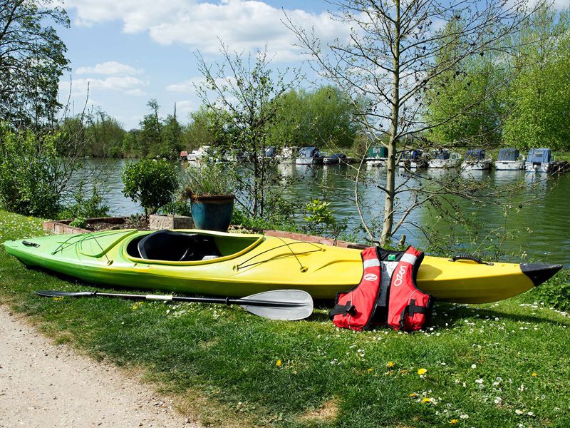 Thames Canoe and Kayak Hire - Slide Three