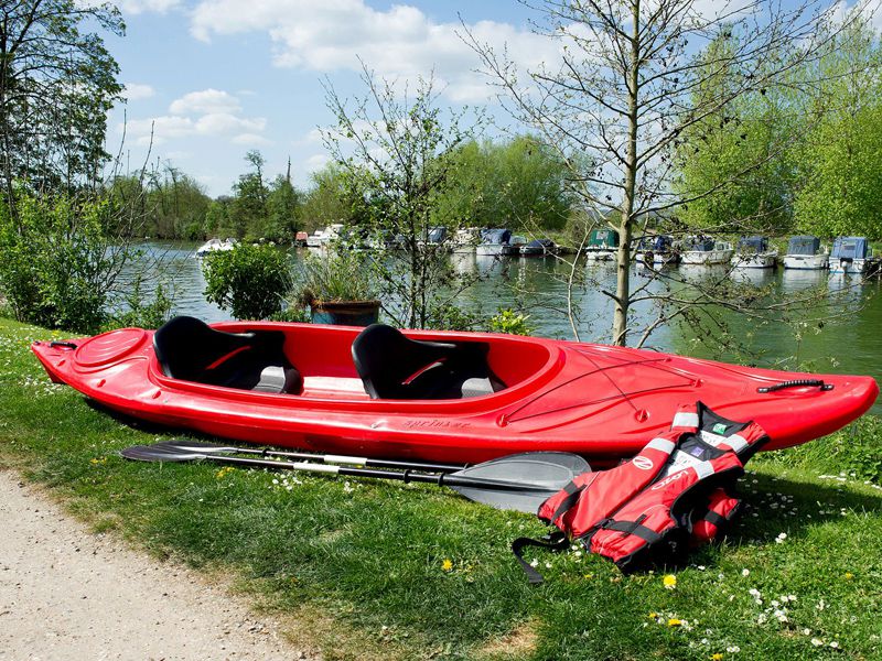 Thames Canoe and Kayak Hire - Slide Four