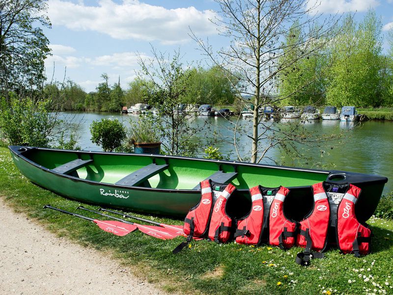 Thames Canoe and Kayak Hire - Slide Five